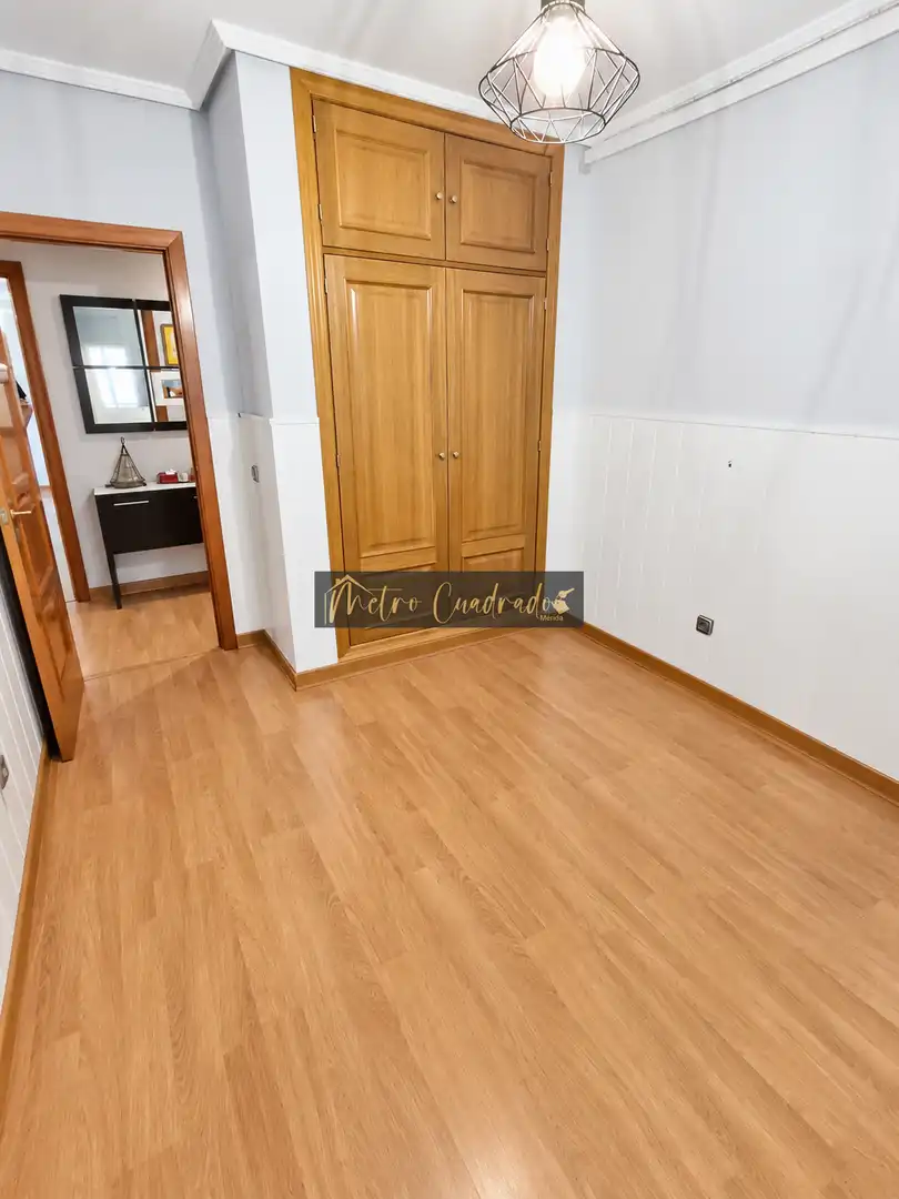 Bedroom of Flat for sale in Mérida  with Air Conditioner, Heating and Terrace
