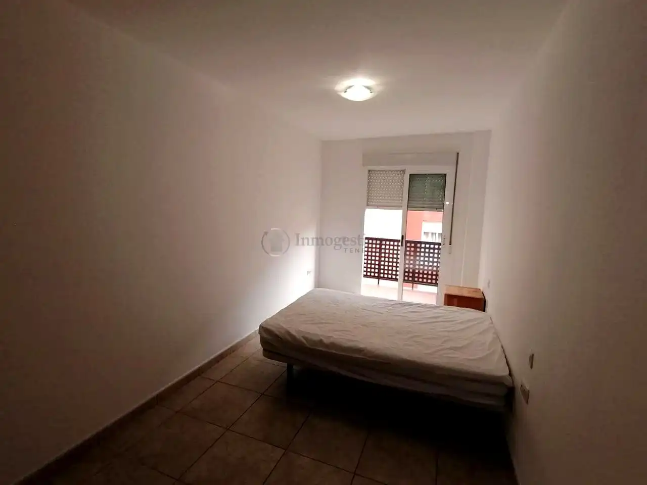 Habitación de Apartamento en venta en Arona con Amueblado