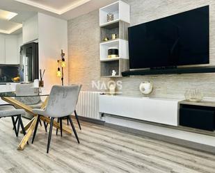 Sala d'estar de Casa o xalet en venda en Orihuela amb Aire condicionat, Calefacció i Jardí privat