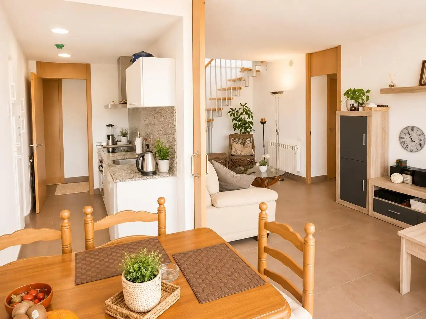 Sala de estar de Ático en venta en Calonge i Sant Antoni con Calefacción, Jardín privado y Terraza