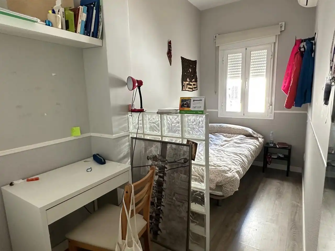 Schlafzimmer von Wohnung zur Miete in Madrid mit Klimaanlage, Möbliert und Balkon