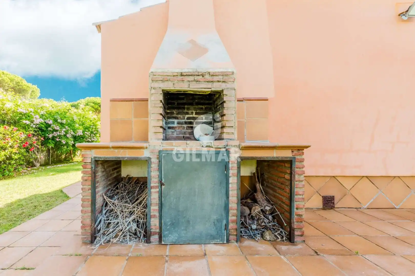 Garden of Houses for sale in Conil de la Frontera  with Heating and Private garden