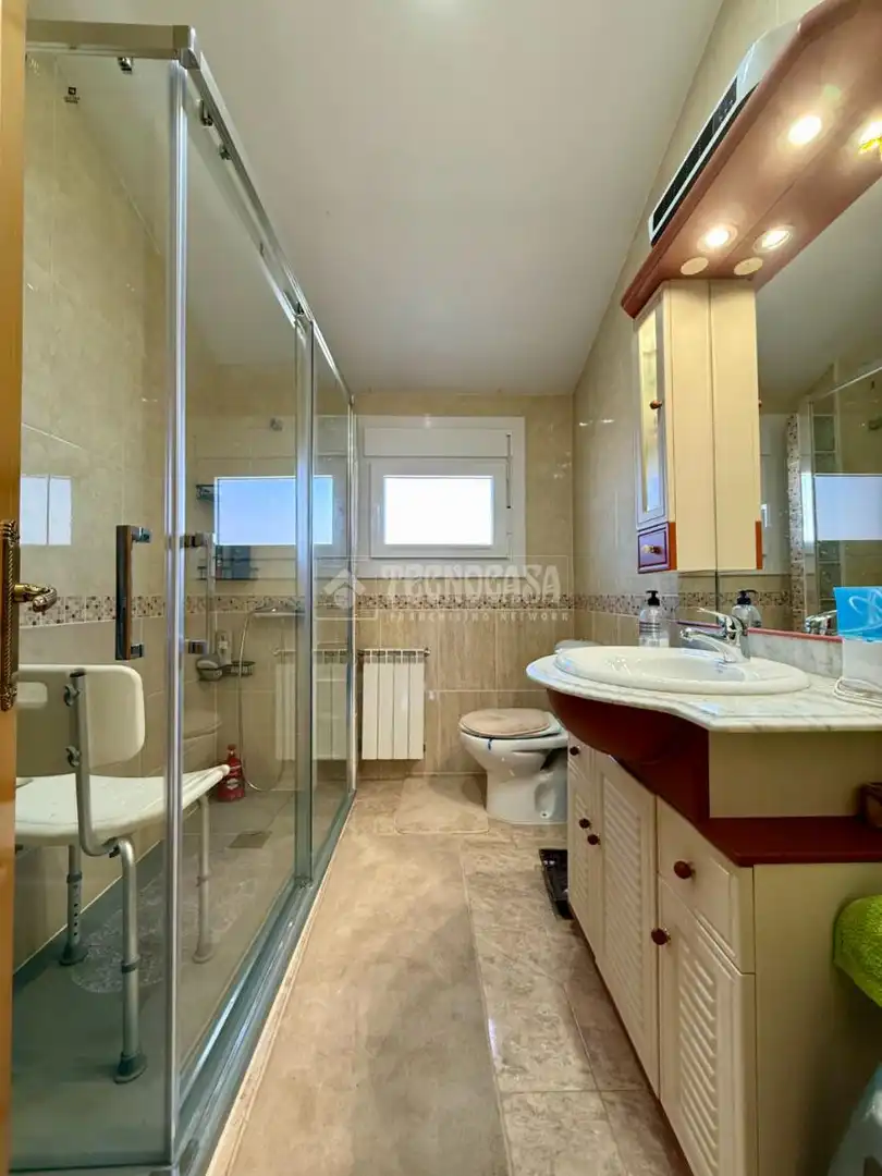 Bathroom of Detached homes for sale in Alovera  with Air Conditioner, Heating and Private garden