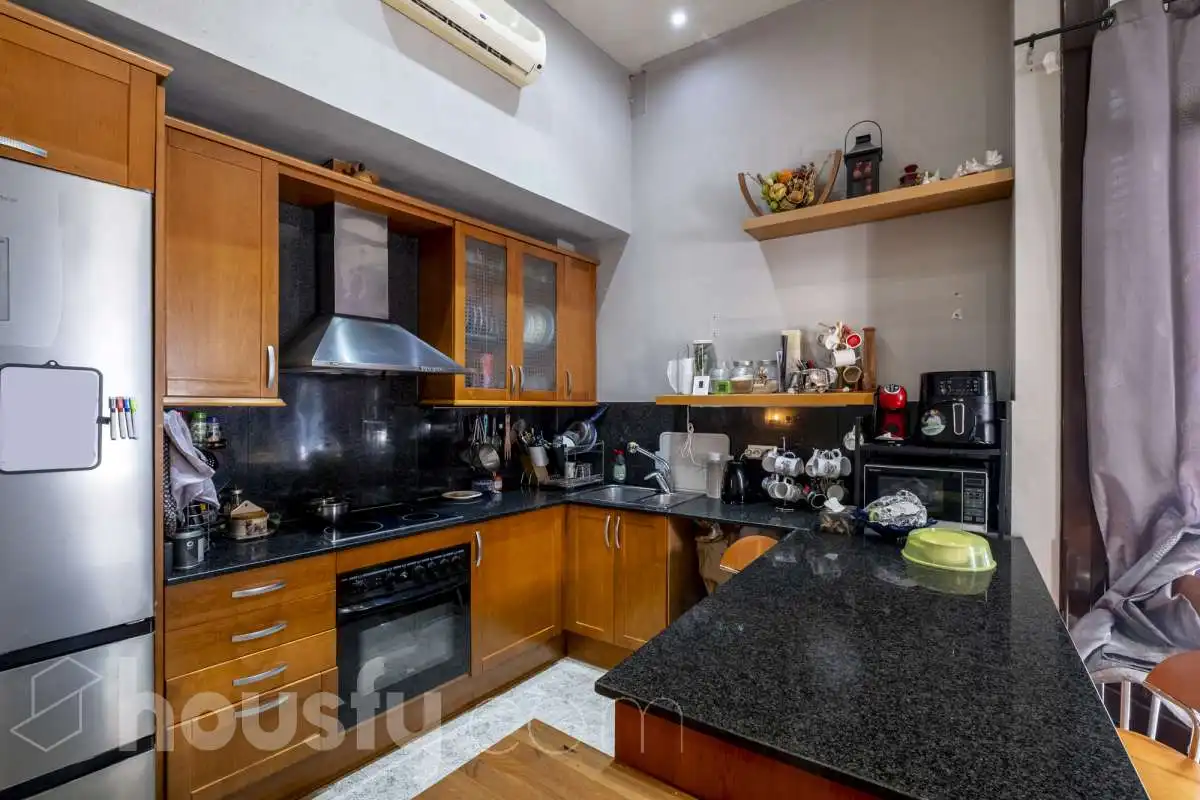 Cocina de Piso en venta en Barcelona con Aire acondicionado