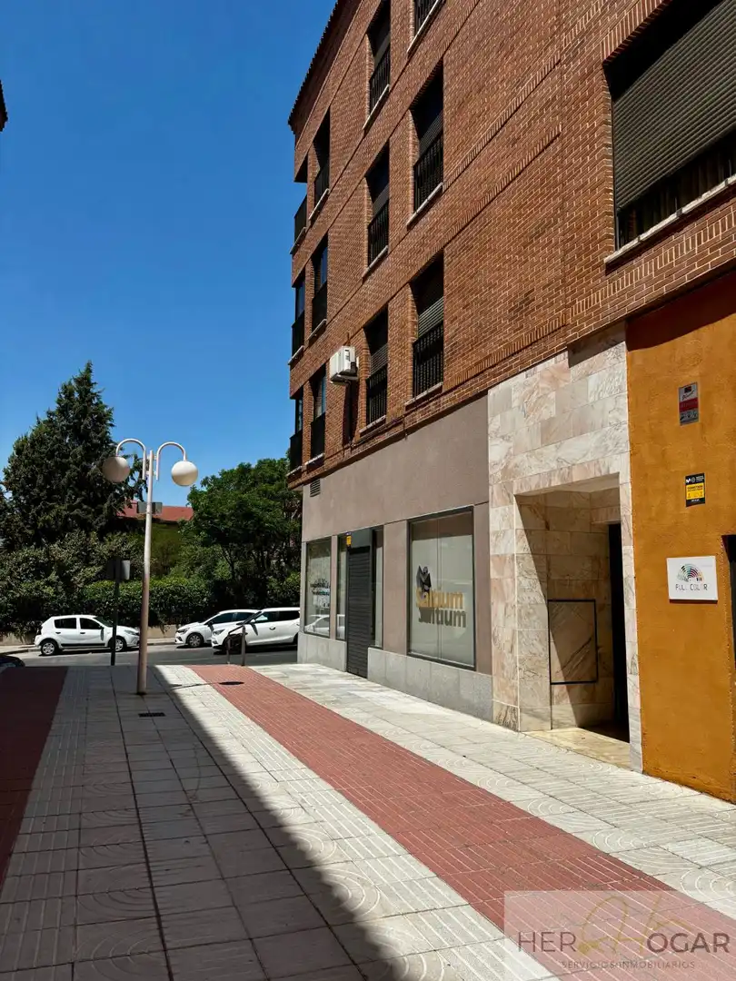 Vista exterior de Pis en venda en Toledo amb Aire condicionat, Calefacció i Parquet