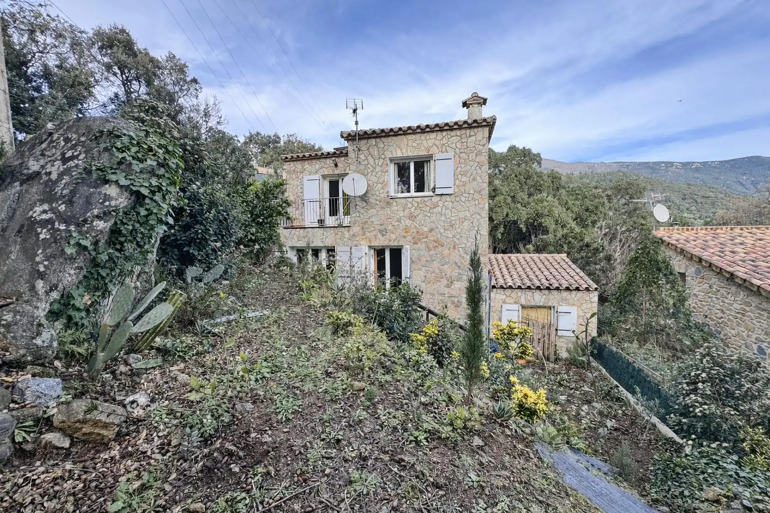 Vista exterior de Casa o chalet en venta en Maçanet de Cabrenys con Jardín privado y Terraza