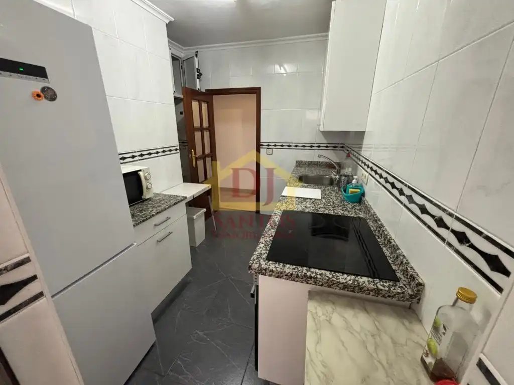 Kitchen of Flat for sale in Salamanca