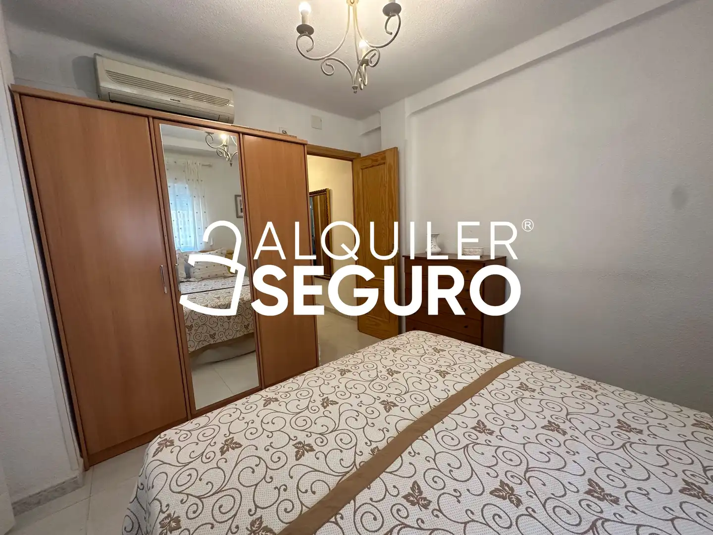 Wohnung zur Miete in Marcos Gomez, Cristo de la Epidemia