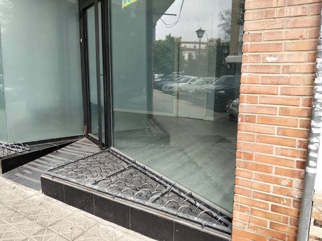Local comercial en Venta en Barrio del Nervión