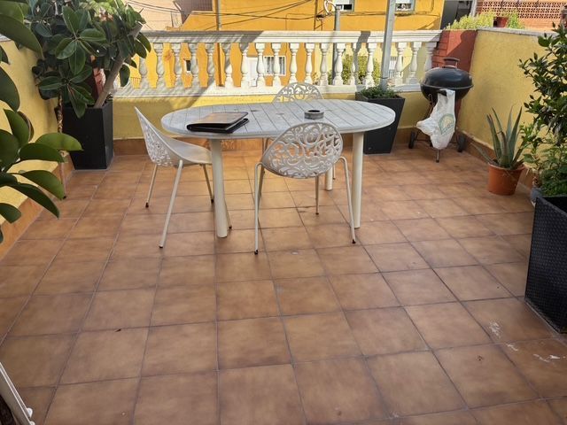 Terrace of Flat for sale in Sant Vicenç Dels Horts  with Air Conditioner, Heating and Private garden