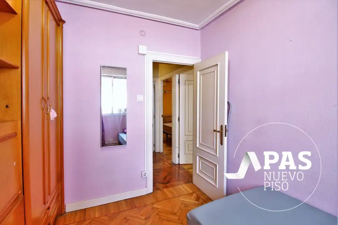 Bedroom of Flat for sale in Santander  with Heating and Parquet flooring