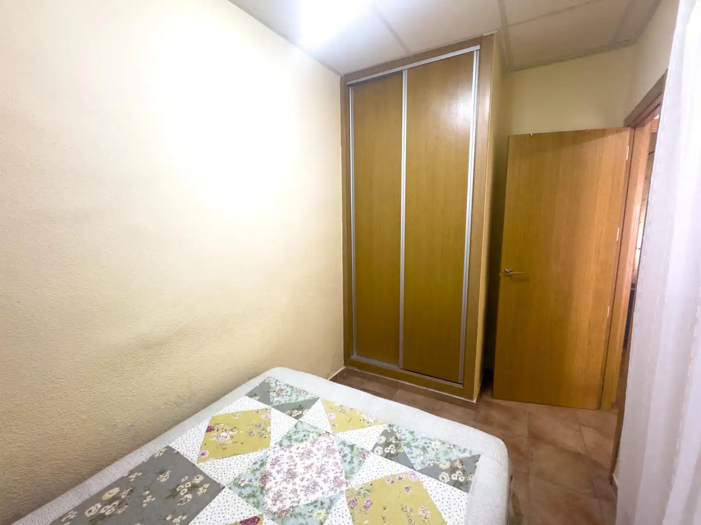 Habitación de Planta baja de alquiler en Benejúzar con Aire acondicionado y Amueblado