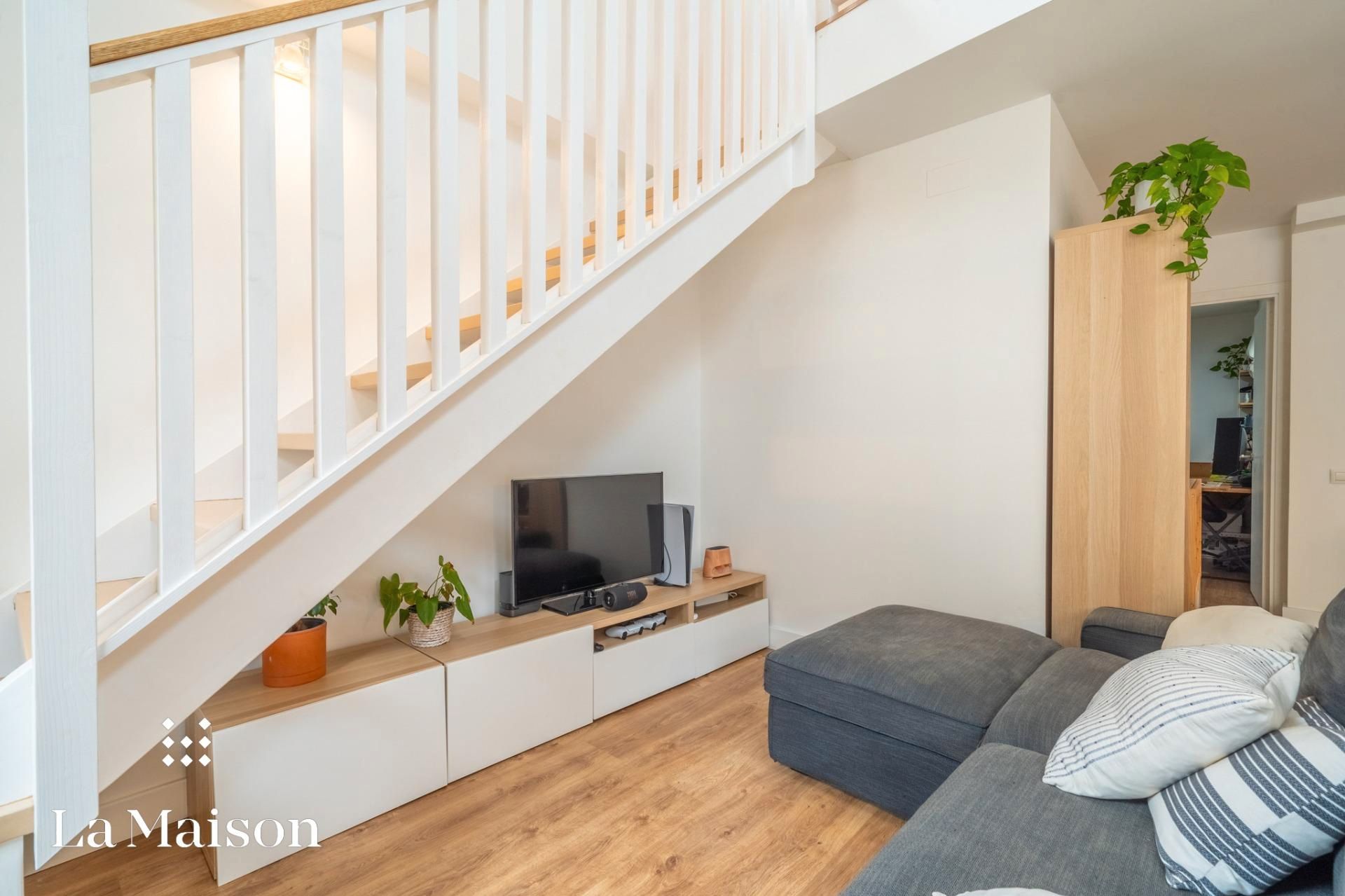 Living room of Duplex for sale in Sant Andreu de Llavaneres  with Air Conditioner, Heating and Community pool