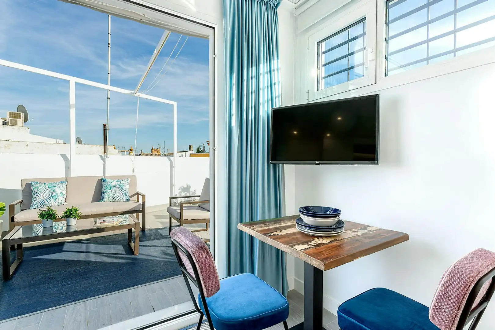 Terrasse von Wohnung zur Miete in Sevilla mit Klimaanlage, Heizung und Waschmaschine