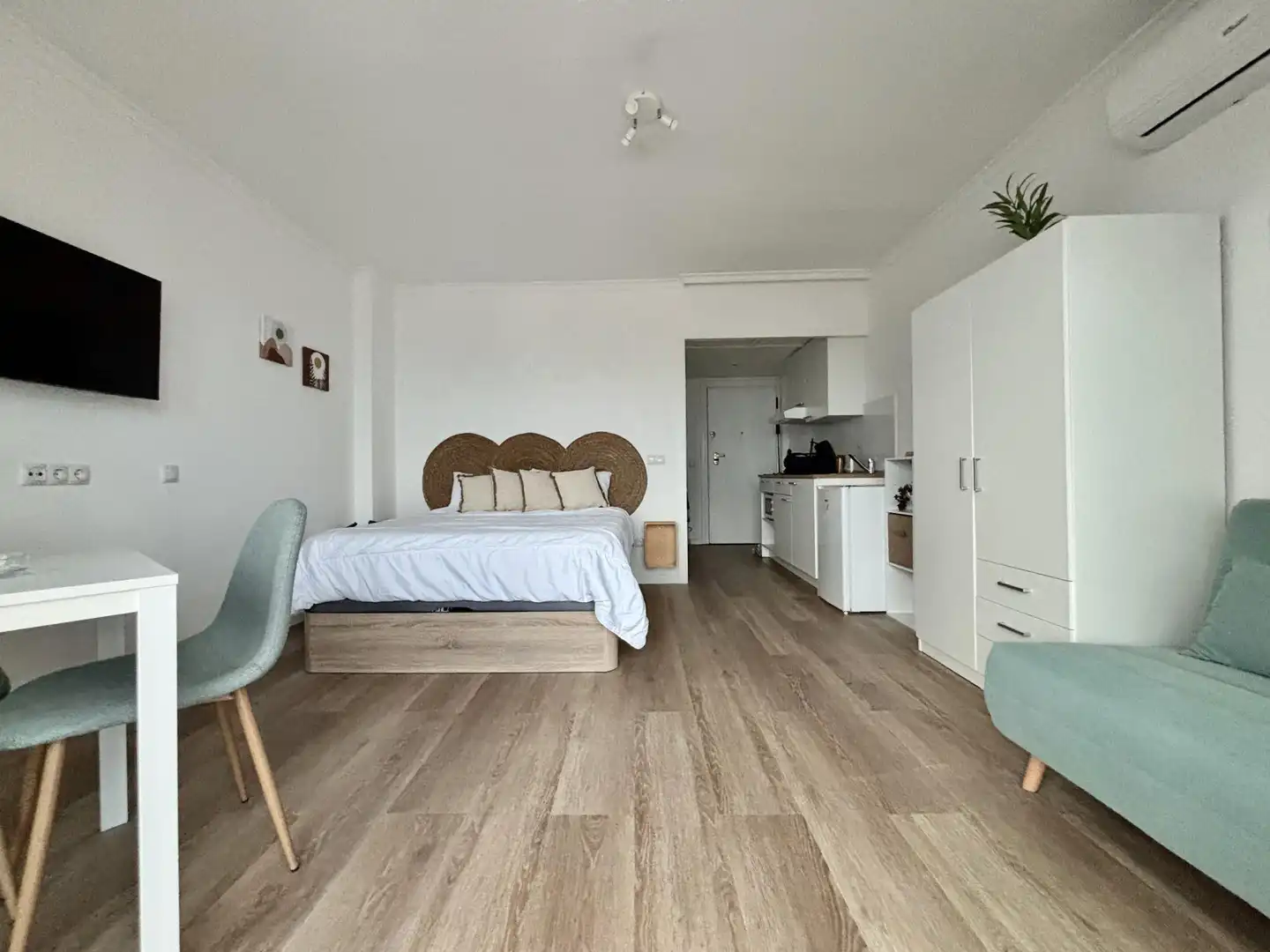 Dormitori de Apartament en venda en Alicante / Alacant amb Aire condicionat i Terrassa