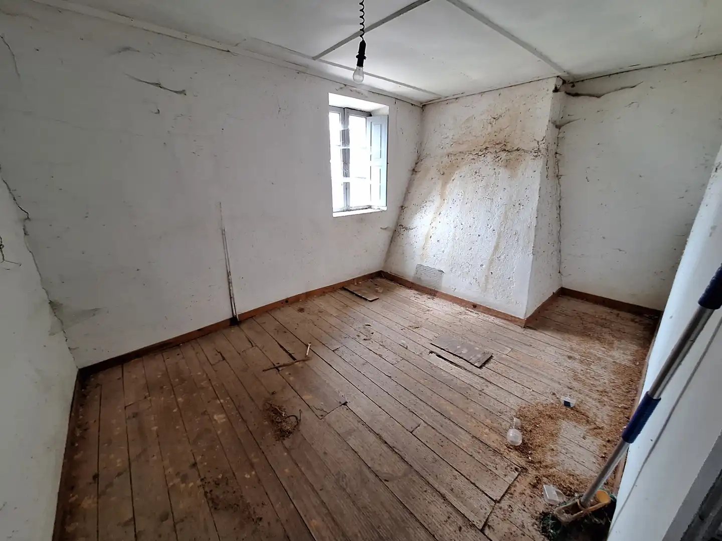 Casa adosada en venta en Abegondo con Trastero