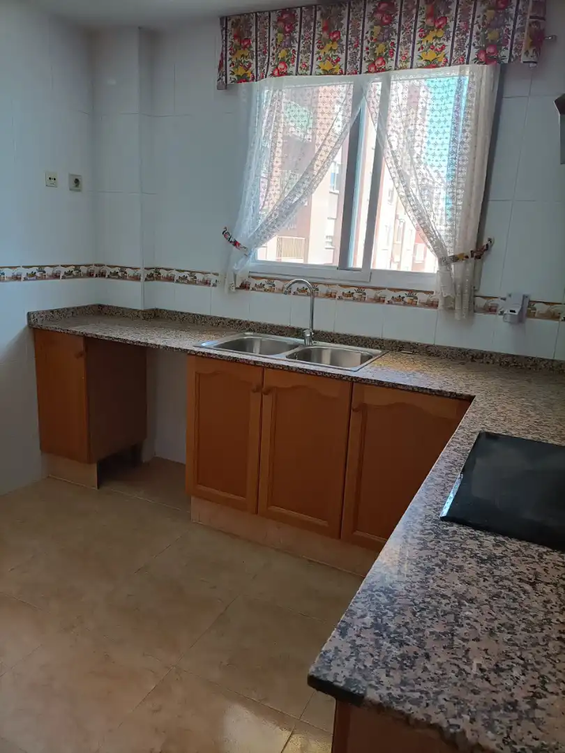 Cocina de Casa adosada en venta en Segorbe con Calefacción, Terraza y Balcón