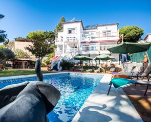 Jardí de Casa o xalet de lloguer en Mijas amb Aire condicionat i Piscina