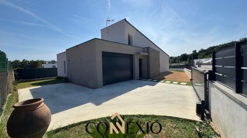 Foto 3 de Casa o xalet en venda a Medinyà, Girona