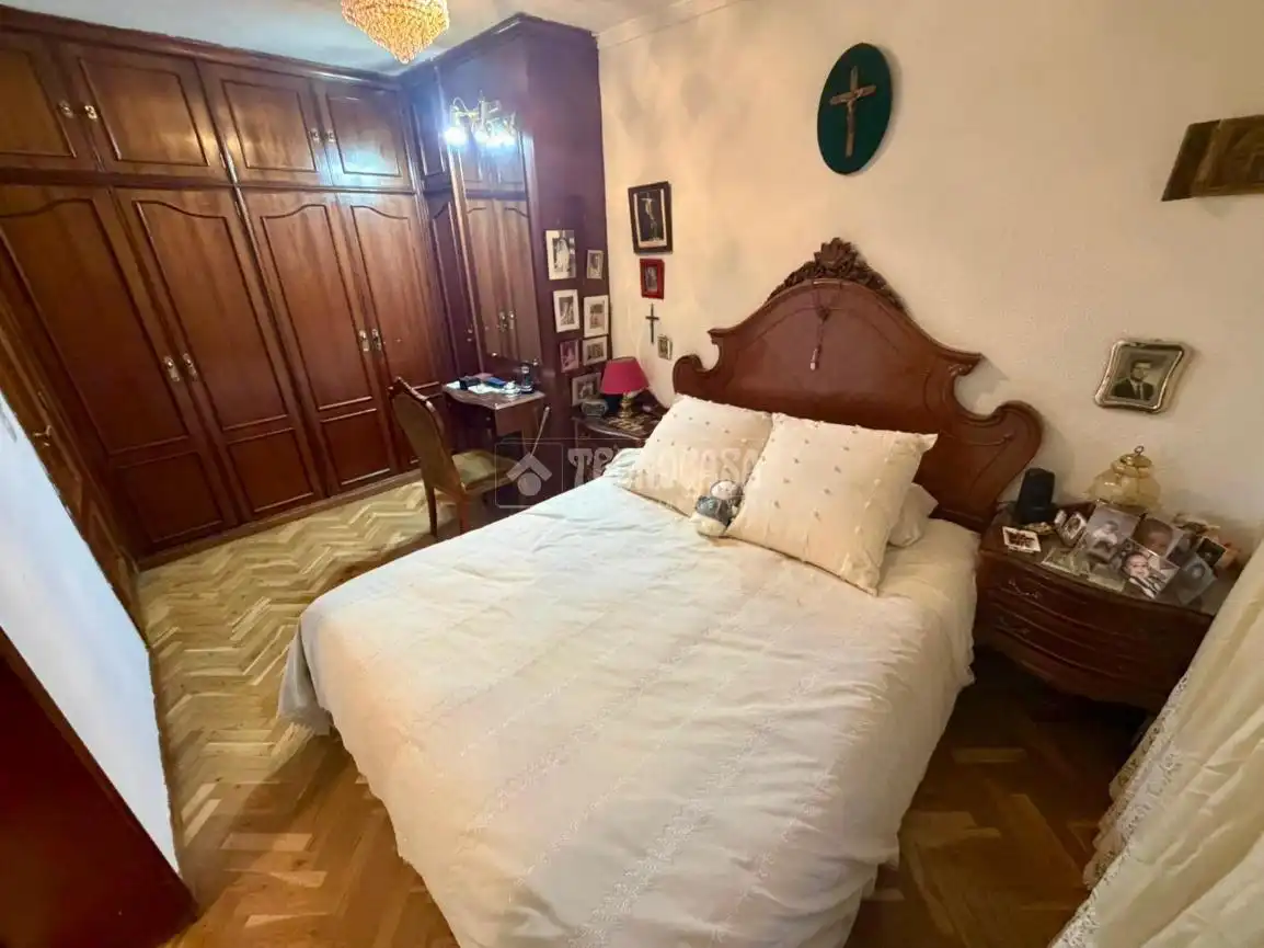 Habitación de Piso en venta en Madrid