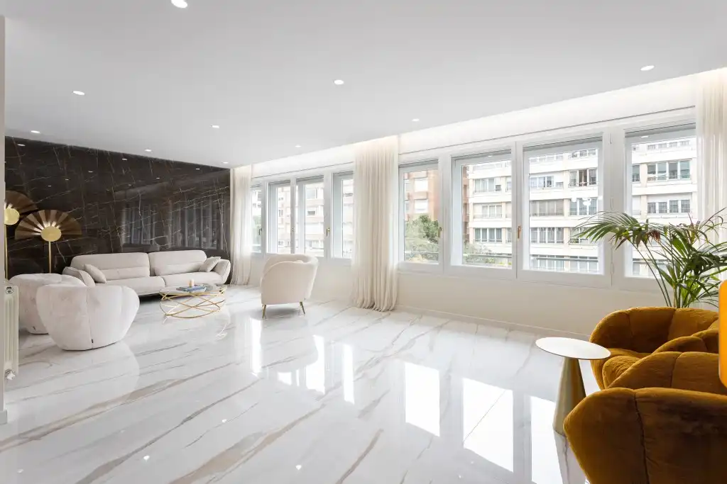 Sala d'estar de Apartament en venda en Barcelona amb Calefacció, Traster i Moblat