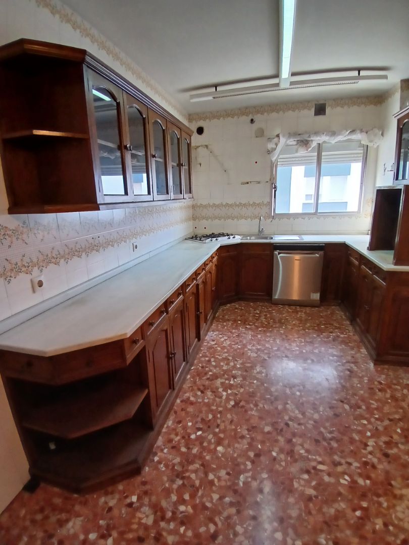 Kitchen of Flat for sale in El Puerto de Santa María  with Balcony and Alarm