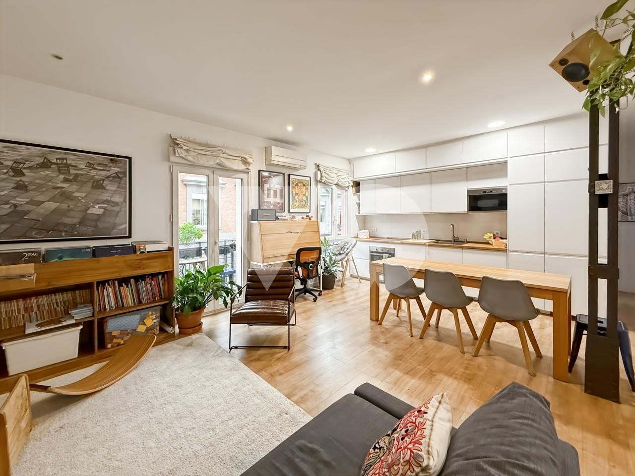 Sala de estar de Piso en venta en  Madrid Capital con Aire acondicionado, Calefacción y Balcón