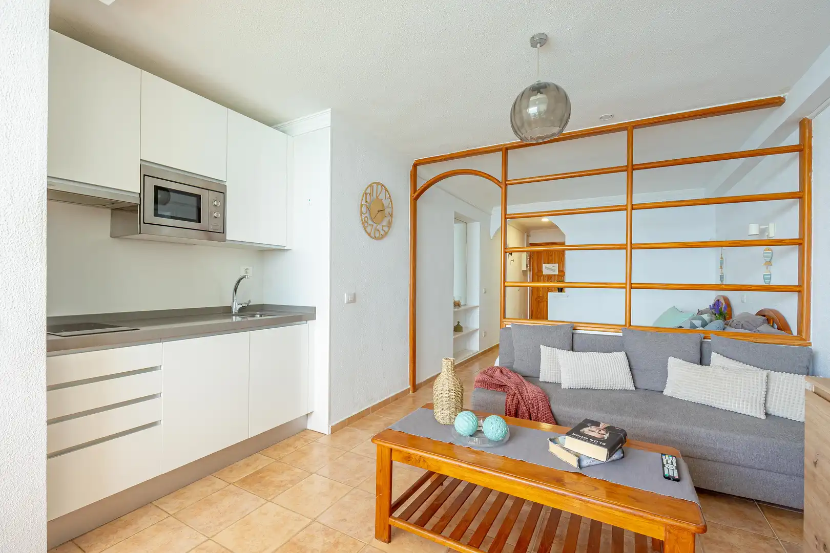 Living room of Flat for sale in Mogán  with Furnished