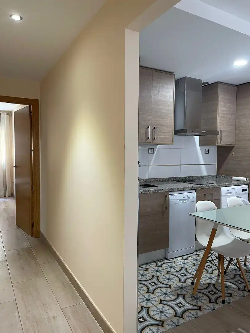 Flat for rent in Calle de las Escuelas, Centro Ciudad