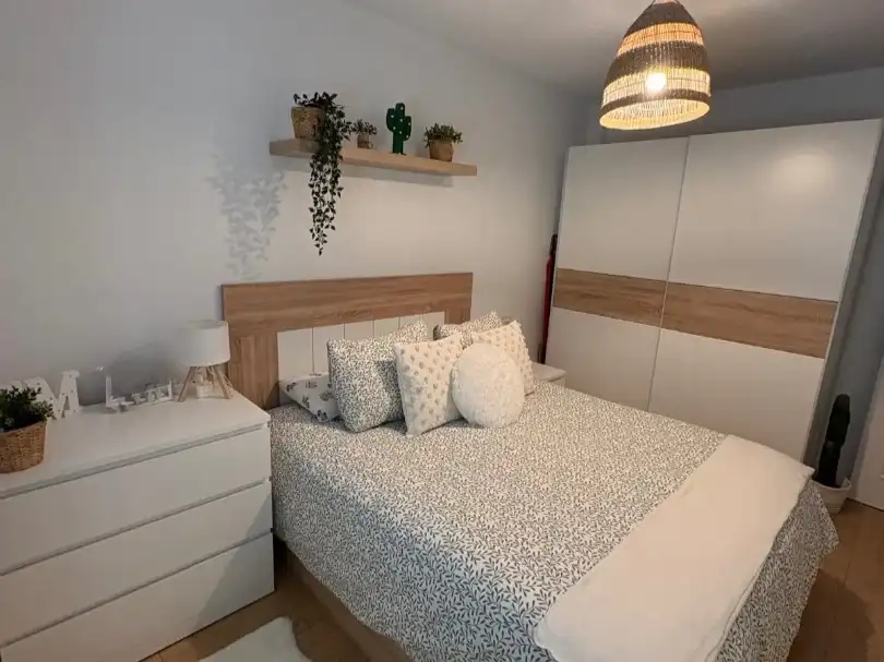 Habitación de Piso en venta en Móstoles con Aire acondicionado, Terraza y Balcón