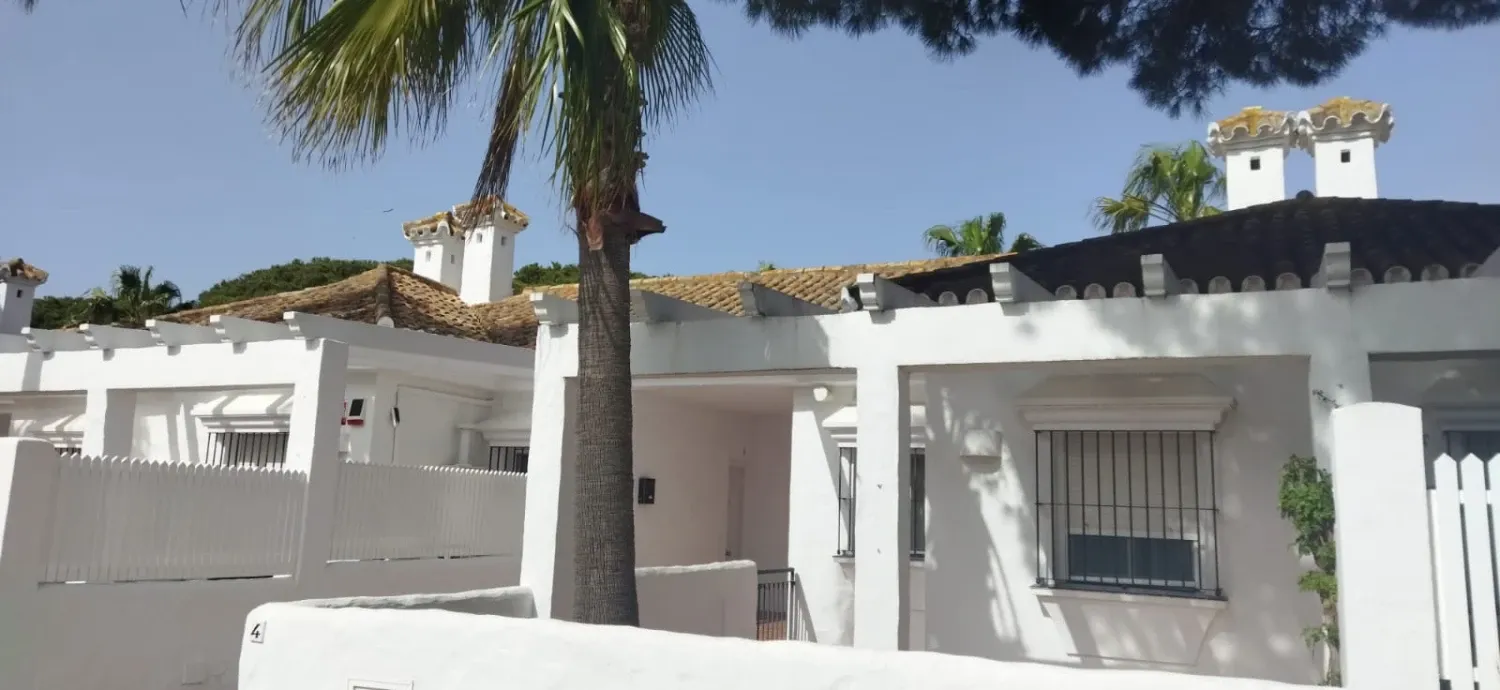 Vista exterior de Apartament en venda en Chiclana de la Frontera amb Moblat