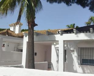 Exterior view of Apartment for sale in Chiclana de la Frontera  with Furnished