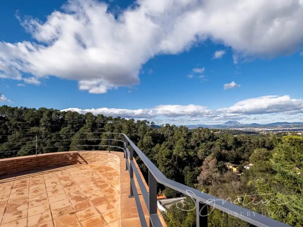 Terrassa de Casa o xalet en venda en Sant Cugat del Vallès amb Aire condicionat, Calefacció i Terrassa