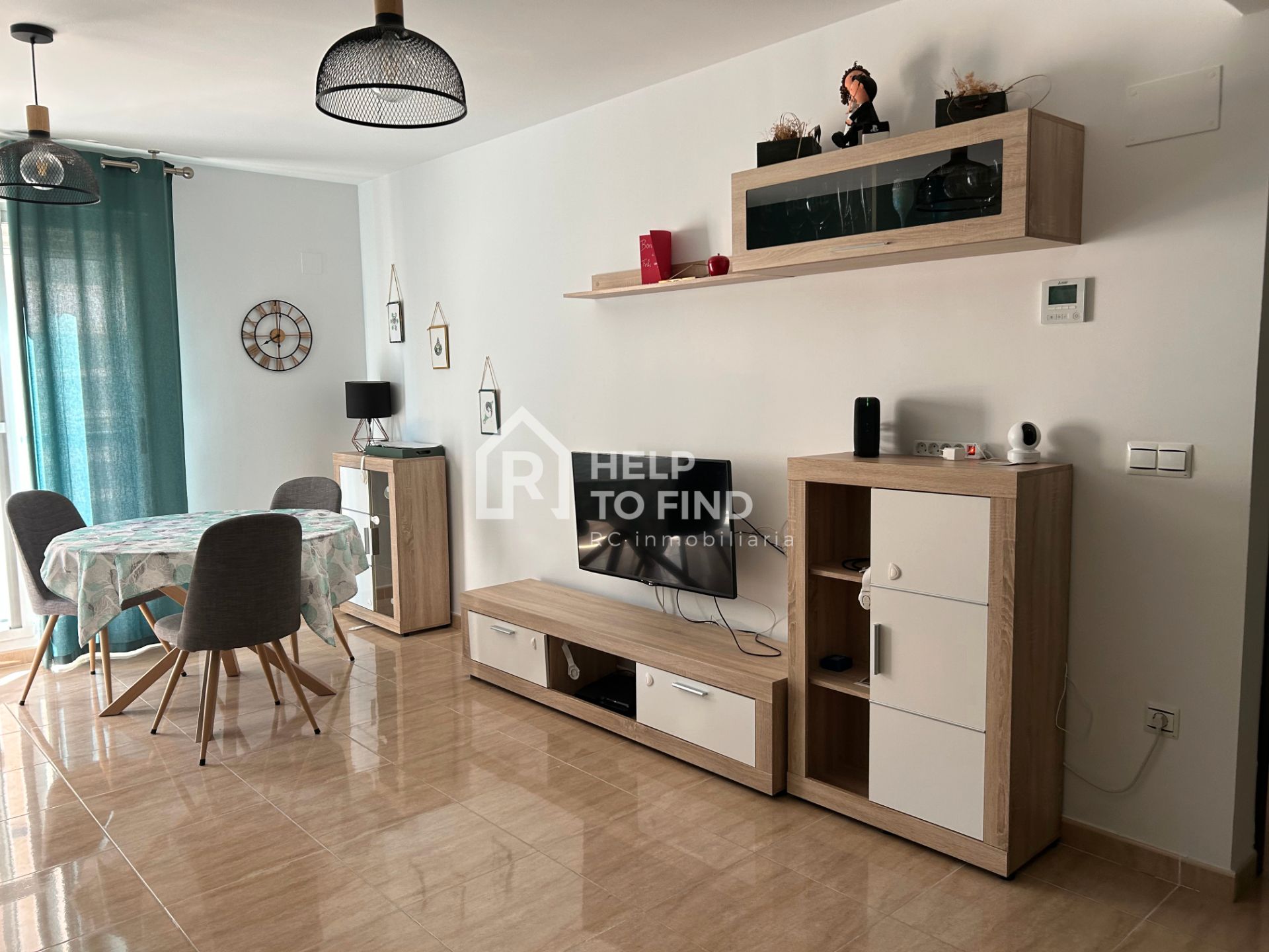 Sala de estar de Piso de alquiler en Gandia con Aire acondicionado, Calefacción y Amueblado