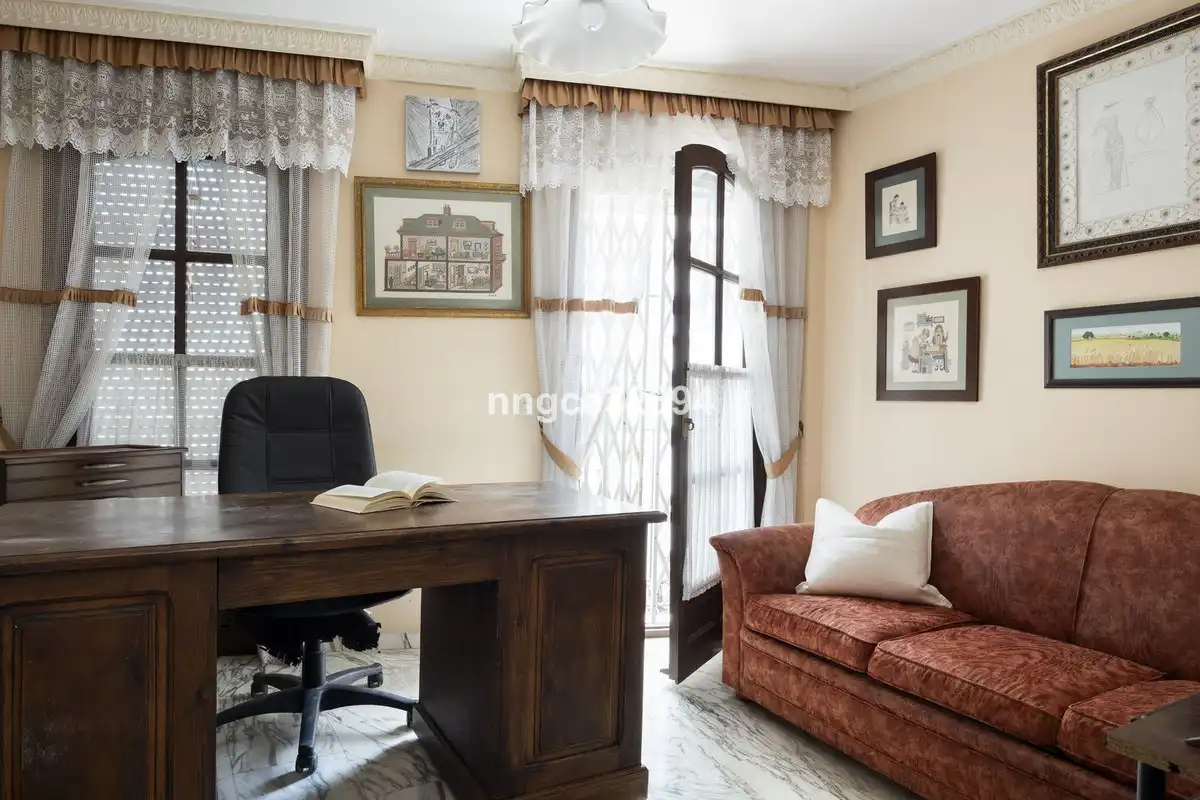 Villa mit Terrasse zum Verkauf in Calle Jerez 1, imagen 9