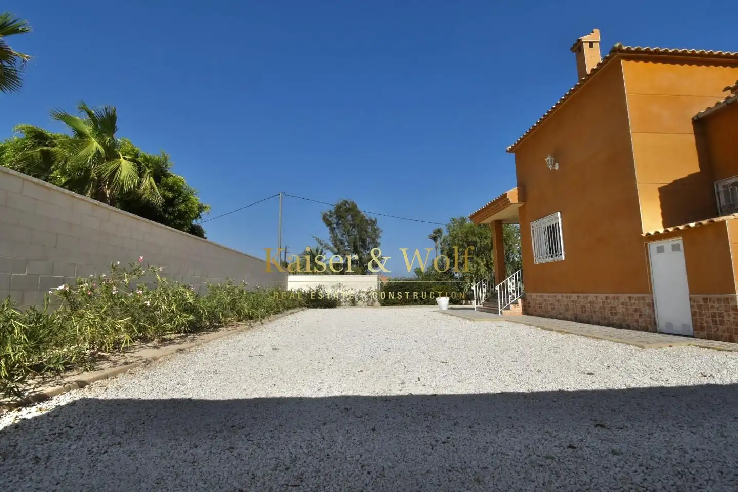Exterior view of Houses for sale in Elche / Elx  with Air Conditioner, Private garden and Terrace