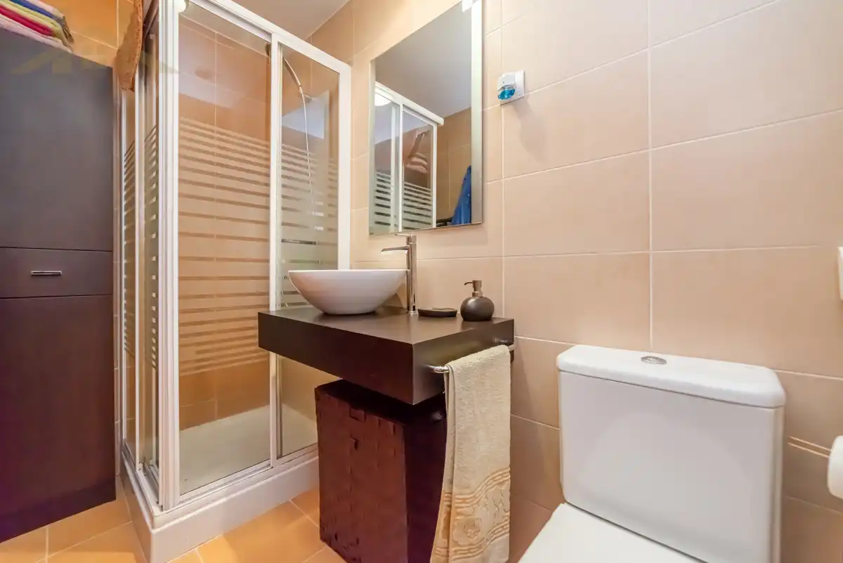 Baño de Piso en venta en Pinto con Aire acondicionado, Calefacción y Parquet