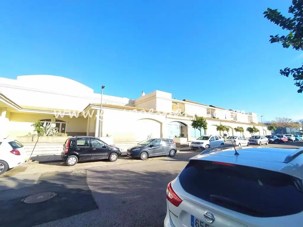 Local en venta en Calle Séneca, 12, Valencina de la Concepción