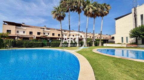 Foto 3 von Einfamilien-Reihenhaus zum Verkauf in Casa del Medio, San Antonio de Benagéber, Valencia