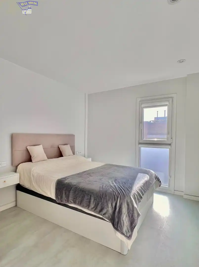 Bedroom of Flat for sale in La Llagosta  with Air Conditioner, Heating and Parquet flooring