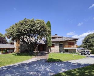 Vista exterior de Casa o xalet en venda en Seva amb Calefacció, Jardí privat i Terrassa