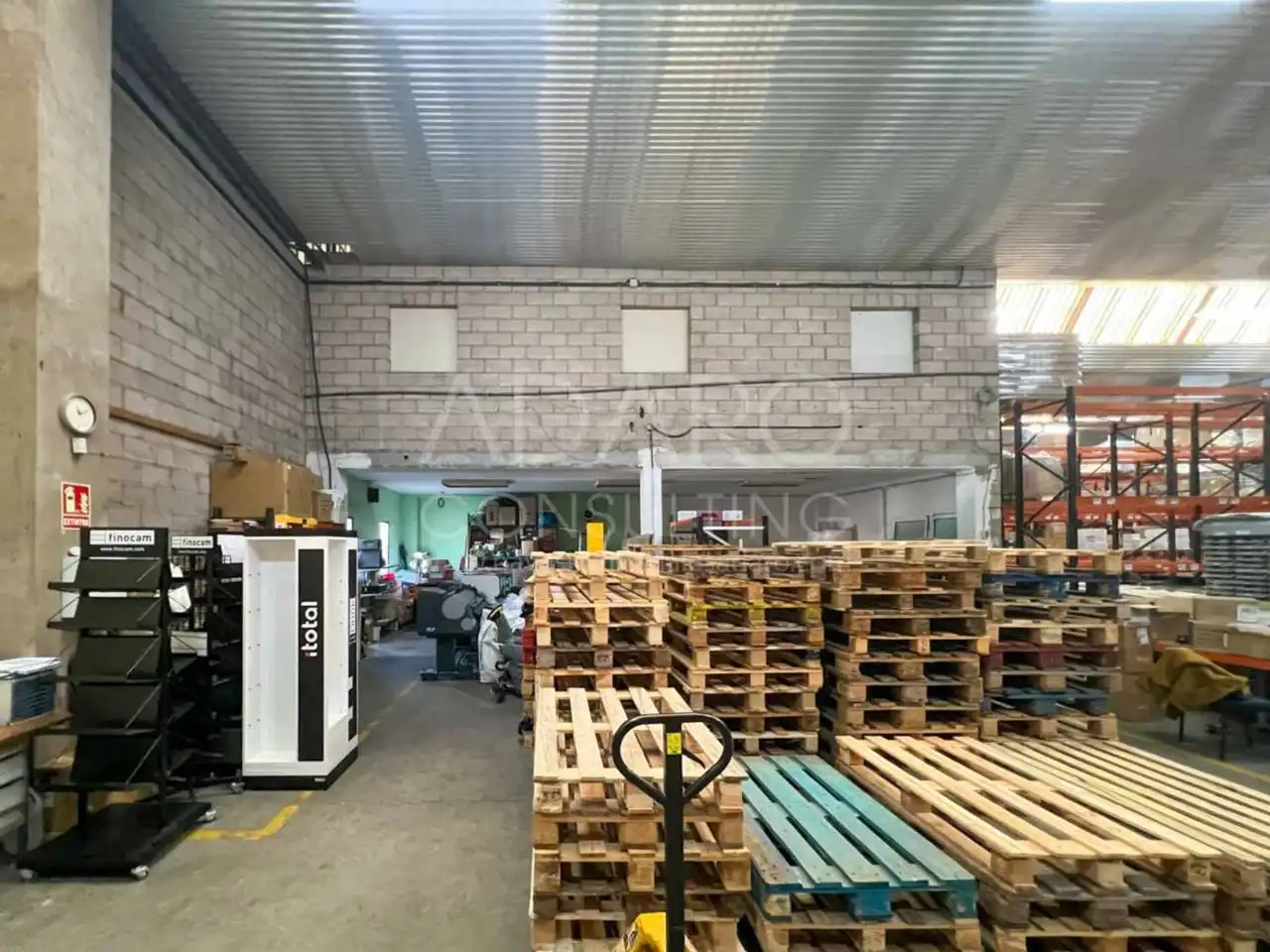Industrial building to rent in Calle Daza Valdés, imagen 13
