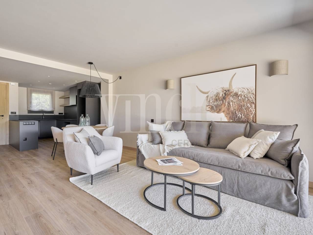 Sala d'estar de Casa adosada en venda en Bolvir amb Jardí privat, Parquet i Piscina comunitària