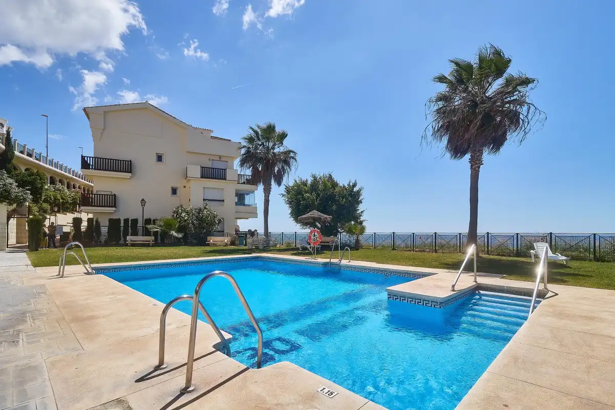 Apartment with pool for sale in del sol, imagen 43