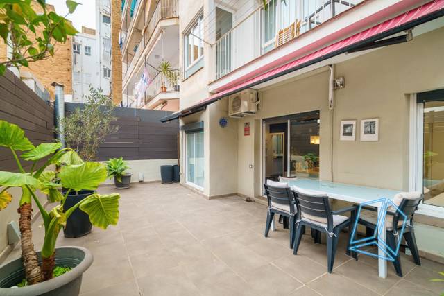 Piso en Venta en El Camp d'en Grassot i Gràcia Nova