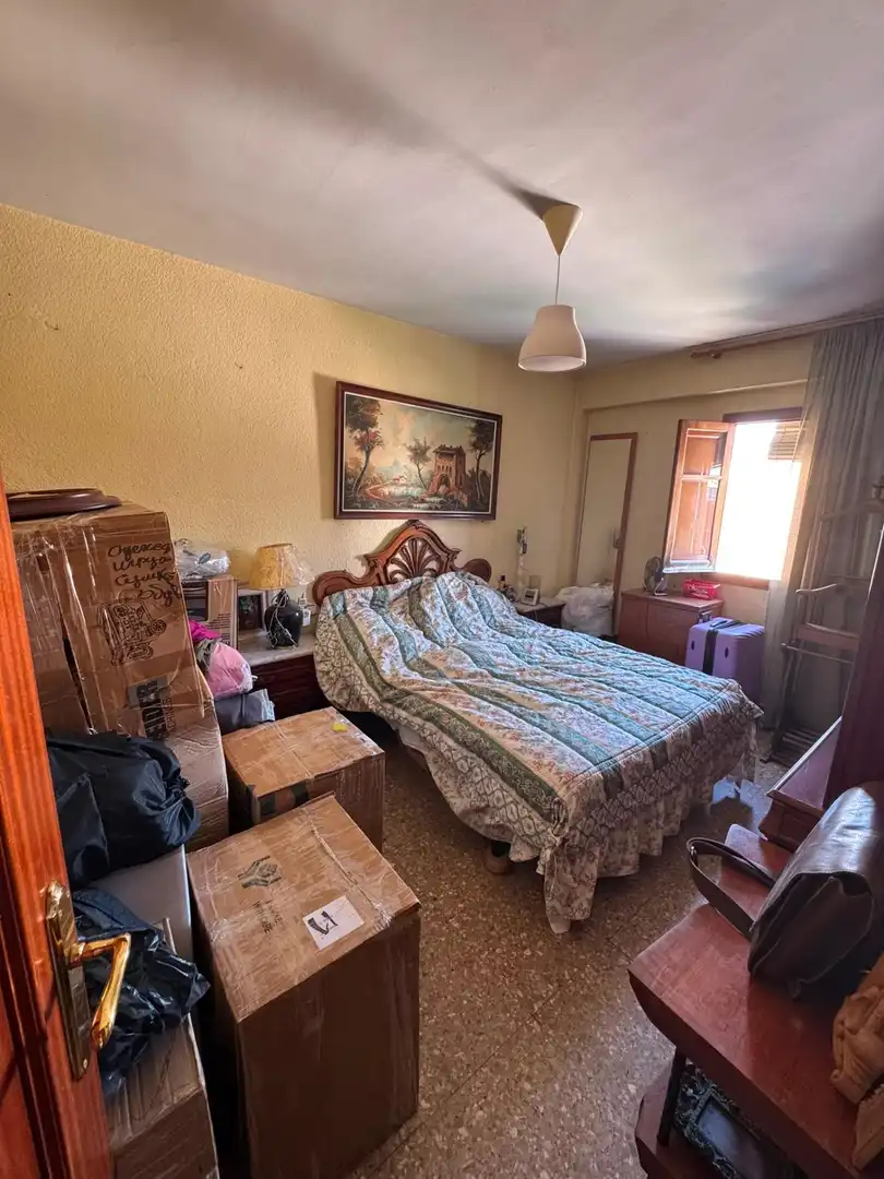 Habitación de Piso en venta en Torrent con Amueblado y Balcón