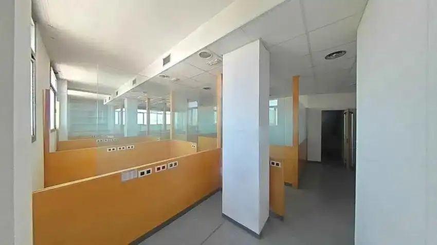 Local comercial en venta en Can Borrell, imagen 19