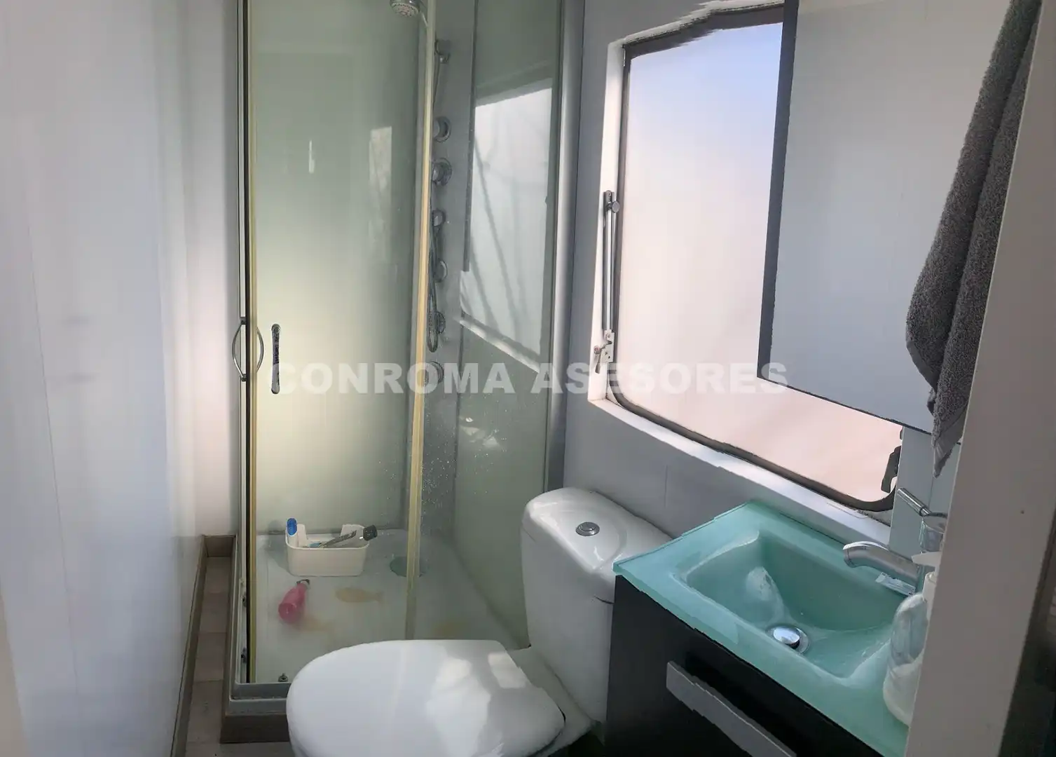Baño de Casa o chalet en venta en Mataró con Terraza y Piscina comunitaria