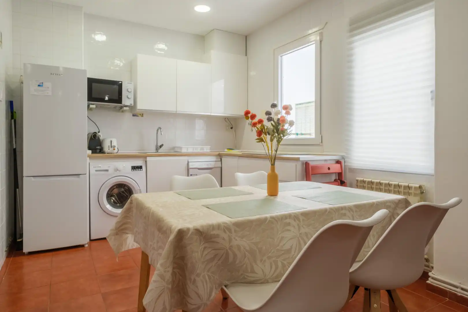 Flat for rent in Calle de la Duquesa de Villahermosa, Ciudad Jardín - Parque Roma