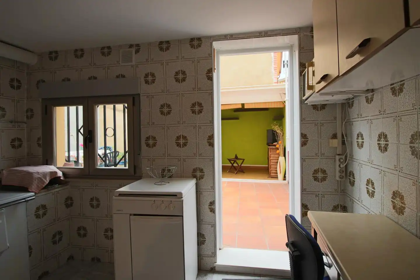 Cuina de Casa adosada en venda en Villamañán amb Moblat